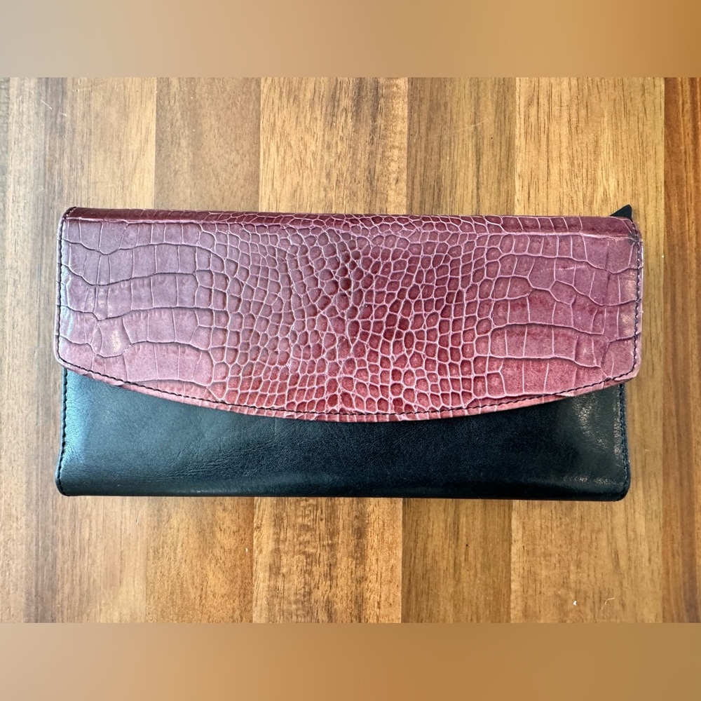 Brahmin Leather Croc Embossed Wallet